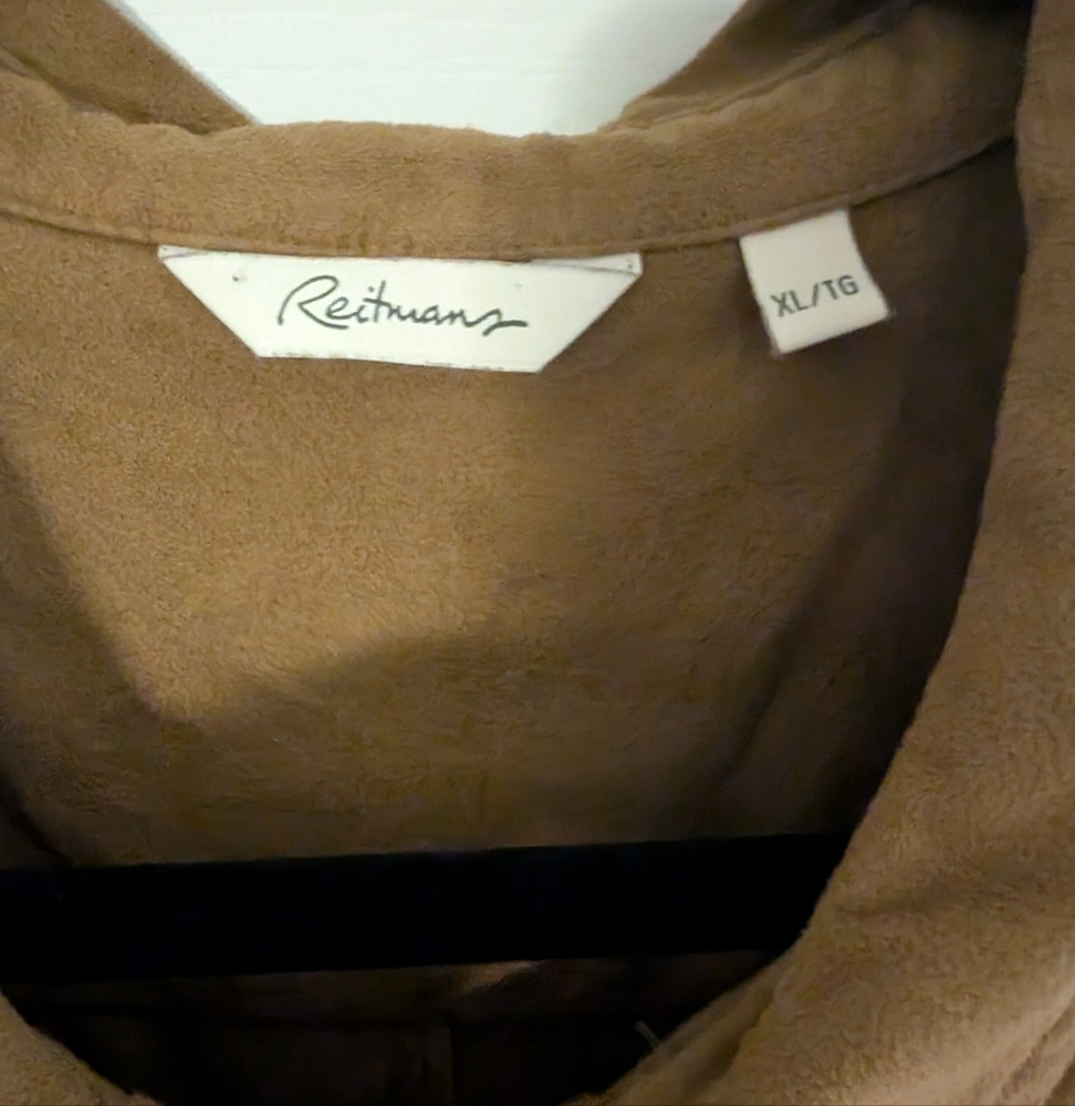 2/$40 ✨Reitmans Faux Suede Button Up - Picture 4 of 5